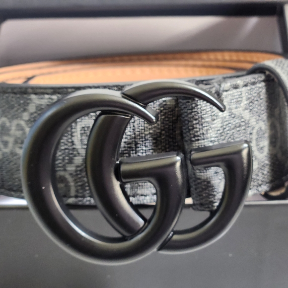 Gucci Black Belt with GG Buckle ✨️🆕️ - Picture 5 of 11